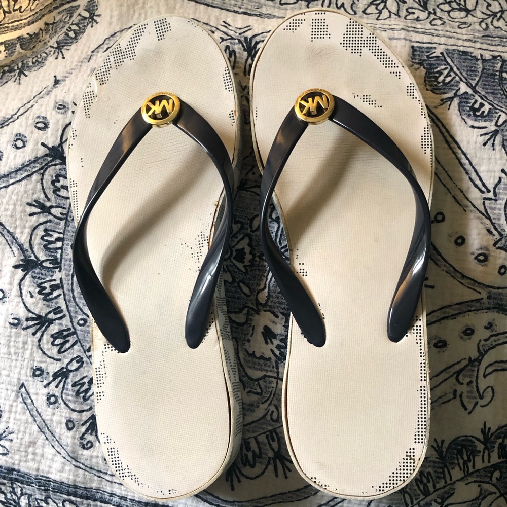 Mk Michael Kors Stacked Flip Flops - image 5